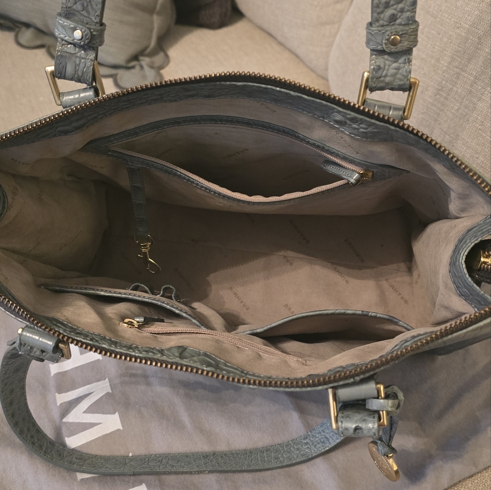 Brahmin Melbourne Anywhere Shoulder Bag with Crocodile Embossed Texture - Picture 6 of 11